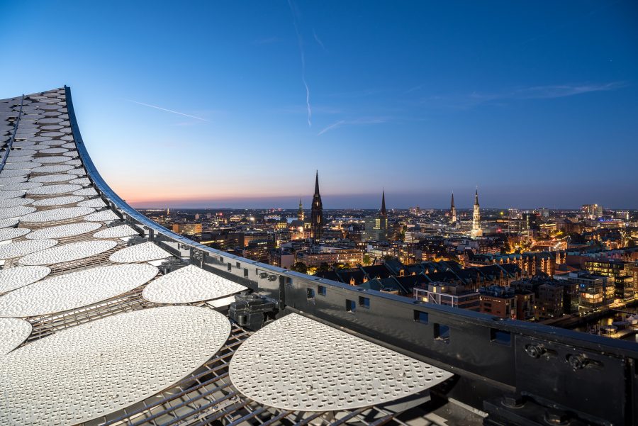 Blick vom Dach der Elbphilharmonie Hamburg